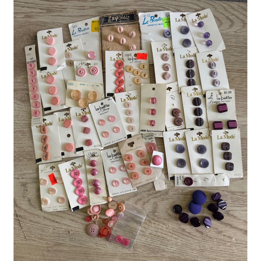 Vintage Button Lot - Pink Purple - La Mode, Le Bouton, La Petite - 100+ Pieces